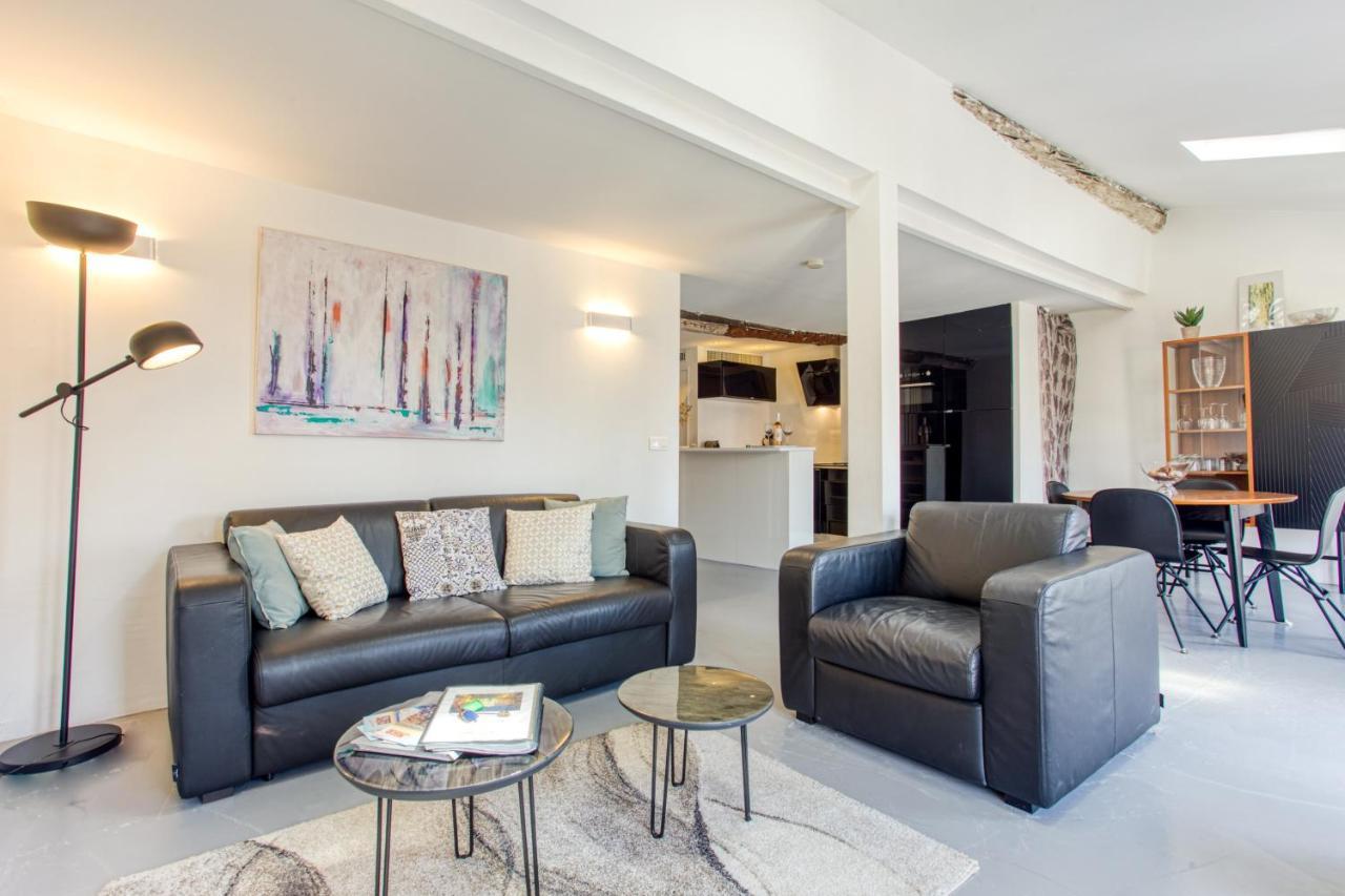 Ross 5- F2, Lumineux, Balcon, Loft, Clim, Vieux-nice Apartment *