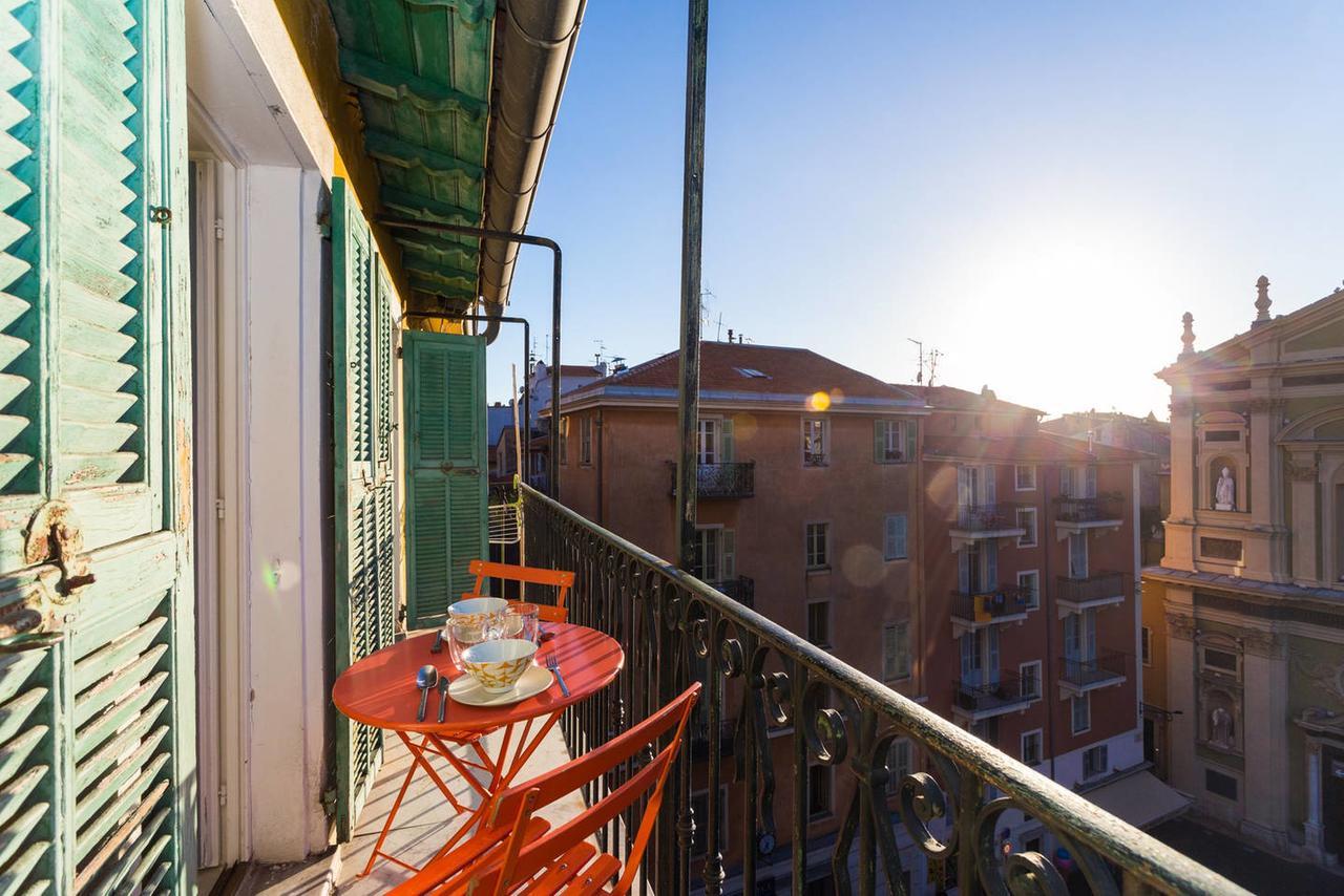 Ross 5- F2, Lumineux, Balcon, Loft, Clim, Vieux-nice Apartment Nice